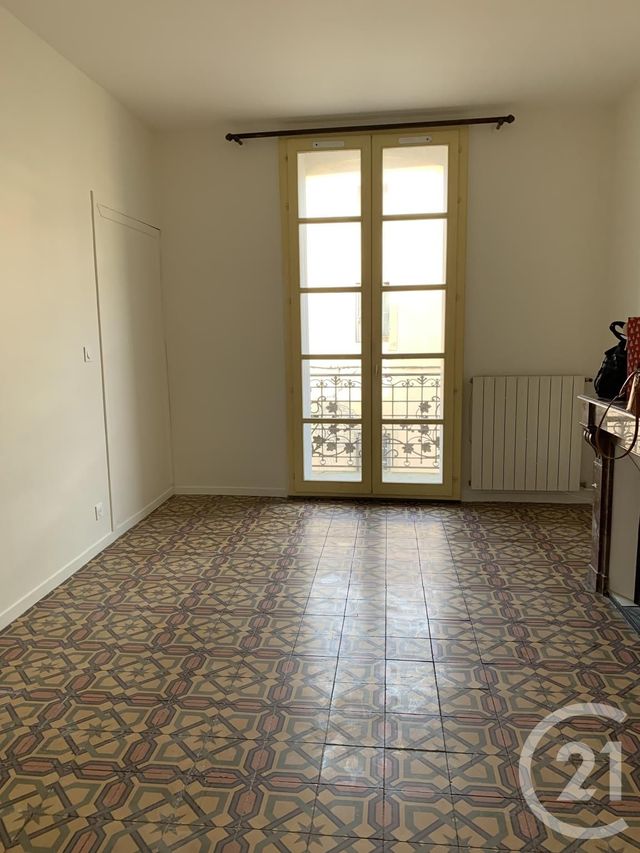 Appartement F4 à louer - 4 pièces - 82.0 m2 - CLERMONT L HERAULT - 34 - LANGUEDOC-ROUSSILLON - Century 21 Agi Immobilier